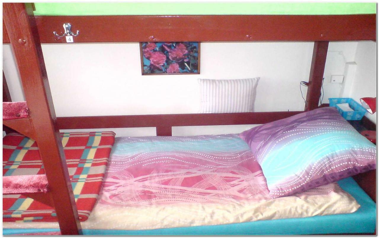 Room For You Warsaw Luaran gambar