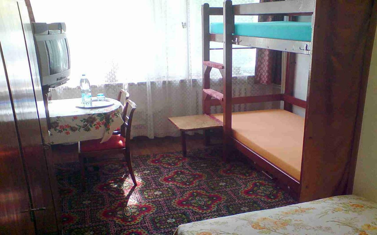 Room For You Warsaw Luaran gambar